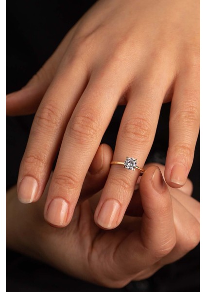 14 Ayar Altın V Kesim Tektaş Yüzük fiyatları