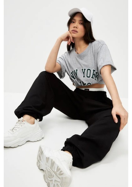 Bol Tarz Baggy Jogger Eşofman Altı Içi Şardonlu Gri / Siyah / Füme fiyatları