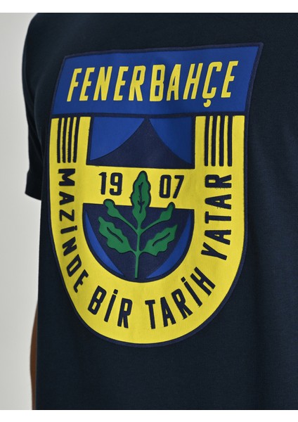 Erkek Trıbun Mazinde Bir Tarih Yatar fırsatları