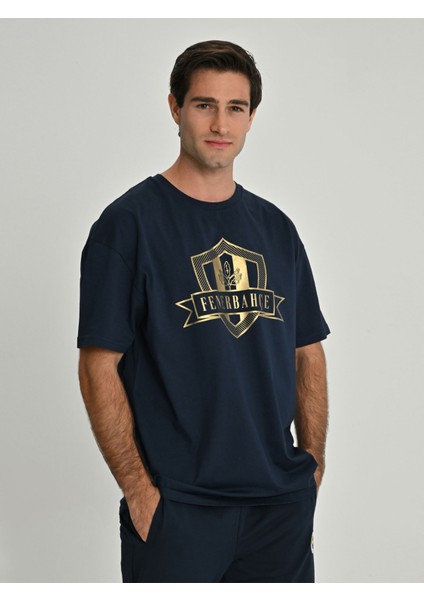 Erkek Kolej Gold Detaylı Tshırt modelleri