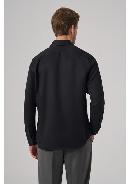Erkek Siyah Polyester Trend Desenli Dynamic Fit Italyan Yaka Gömlek indirimleri