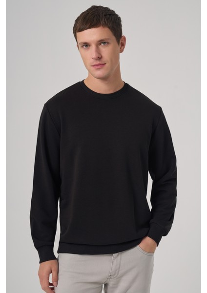 Erkek Siyah Basic Bisiklet Yaka Sweatshirt