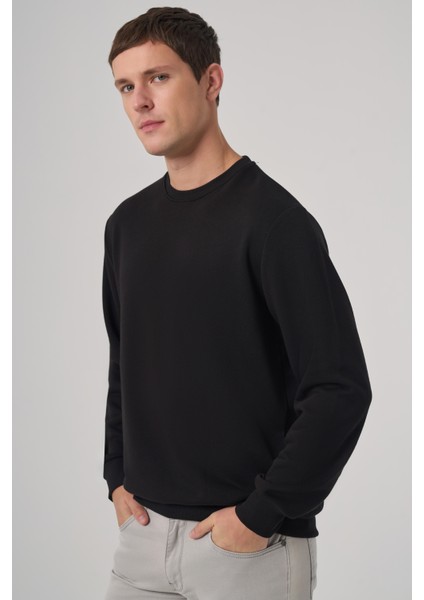 Erkek Siyah Basic Bisiklet Yaka Sweatshirt fiyatları
