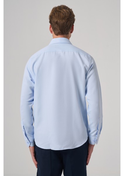 Erkek A. Mavi Trend Dynamic Fit Sert Yaka Gömlek indirimleri