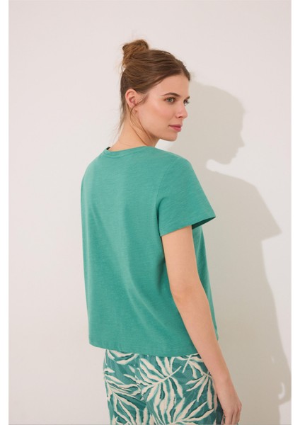 Kısa Kollu Önü Çapraz Detaylı Pijama Üstü indirimleri