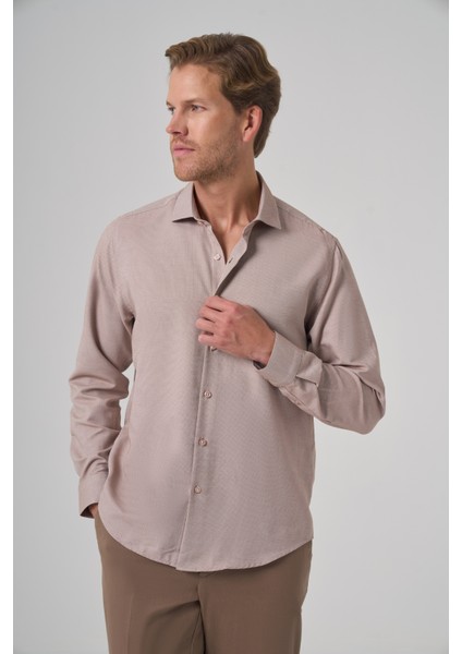 Erkek Bej Polyester Trend Desenli Dynamic Fit Italyan Yaka Gömlek fiyatları