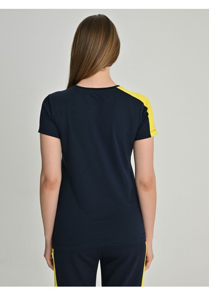 Kadın Trıbun Basıc Tshırt indirimleri