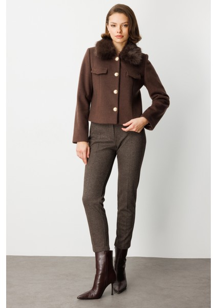 Kadın Yakası Kürklü Kısa Mont 6121 Kahverengi fırsatları