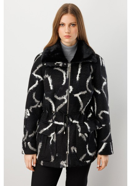 Kadın Büyük Beden Kapak Cepli Desenli Kaban 6301 Siyah fiyatları