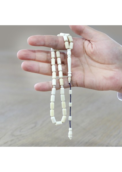 Sistemli Uçlu Kapsül Kesim Naturel Renk Lacivert Ipli Deve Kemiği Tesbih modelleri