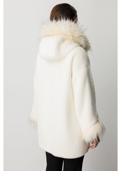Kadın Kürk Detaylı Uzun Peluş Mont 6031 Ekru indirimleri