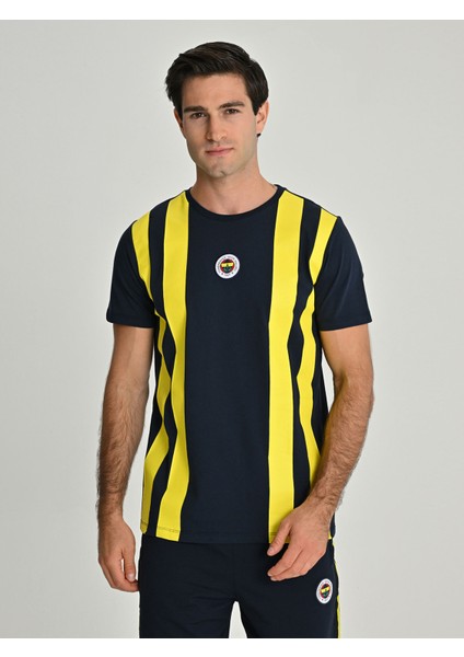 Erkek Trıbun Çubuk Detaylı Tshırt