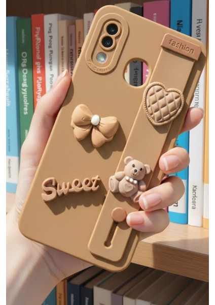 Samsung Galaxy A20 Uyumlu Kahverengi Renk 3D Figürlü Darbe Emici Yumuşak Silikon Kapak fiyatları