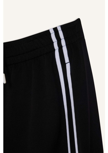 Hızlı Kuruyan Standart Fit Sporcu Kısa Paça Ağır Kumaş Şort C1840AX25HS