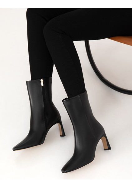 Kadın Siyah Ayakkabı 50315601-VR046 fırsatları