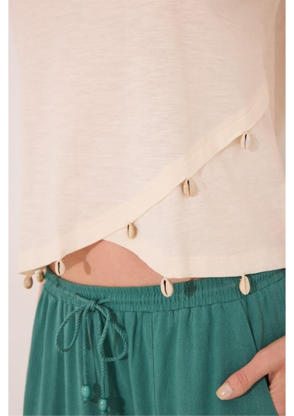 Kısa Kollu Önü Çapraz Detaylı Pijama Üstü fiyatları