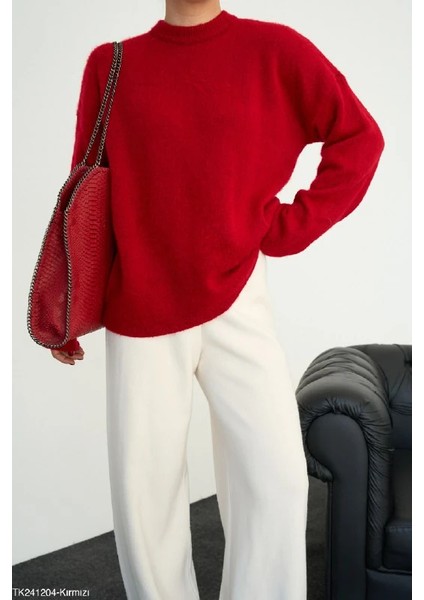 Tüylü Örgü Büyük Boy Yuvarlak Yaka Kazak Uzun Kollu Süveter modelleri