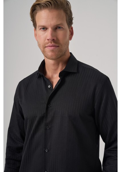Erkek Siyah Trend Slim Fit Italyan Yaka Gömlek modelleri