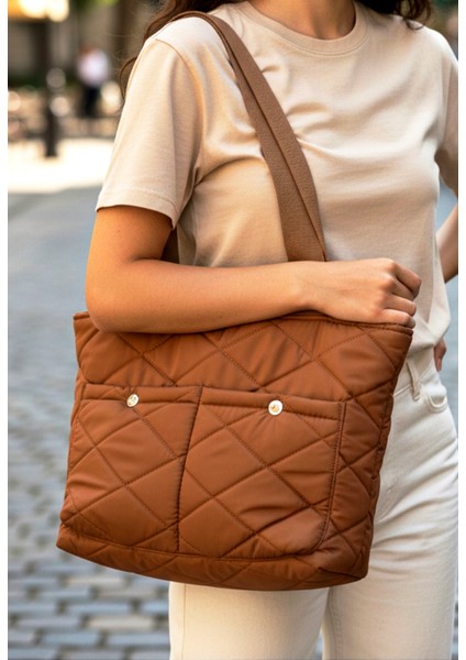 Kadın Kapitone Kol Çantası