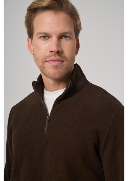 Erkek Kahve Fermuarlı Bato Yaka Dynamic Fit Sweatshirt modelleri