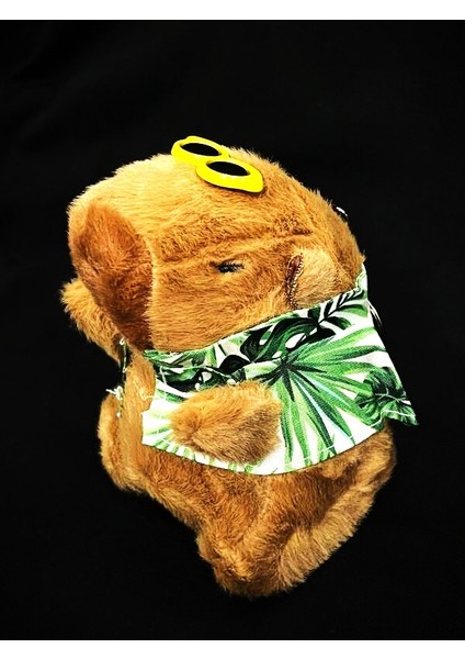 Capybara Tatilde Peluş Anahtarlık