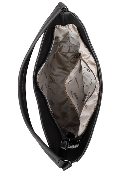 Kadın Siyah El ve Omuz Çantası indirimleri