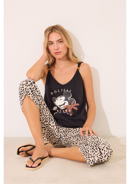 Mickey Mouse Baskılı Askılı Pantolonlu Pijama Takımı