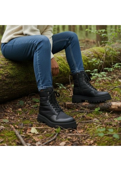 Hakiki Deri Paraşüt Detaylı Bağcıklı Kadın Içten Fermuarlı Bot