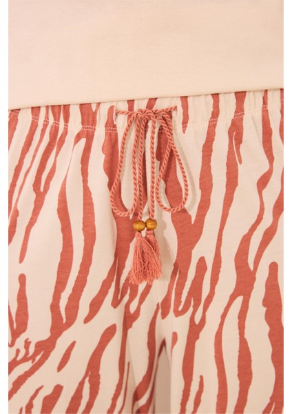 Lion King Baskılı Kısa Kollu Uzun Pantolonlu Pijama Takımı fırsatları