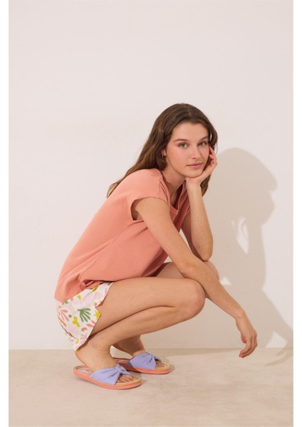 Turuncu Kısa Kollu Şortlu Pijama Takımı fiyatları