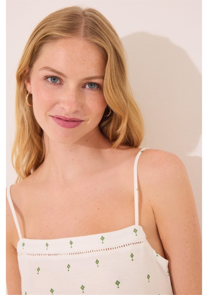 Askılı Şortlu Pijama Takımı modelleri