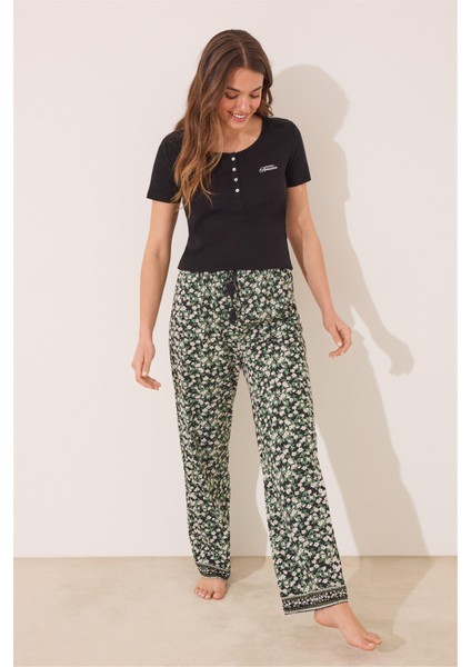 Siyah Kısa Kollu Desenli Pijama Takımı