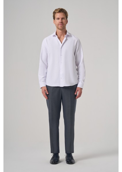 Erkek Beyaz Polyester Trend Desenli Dynamic Fit Italyan Yaka Gömlek fırsatları