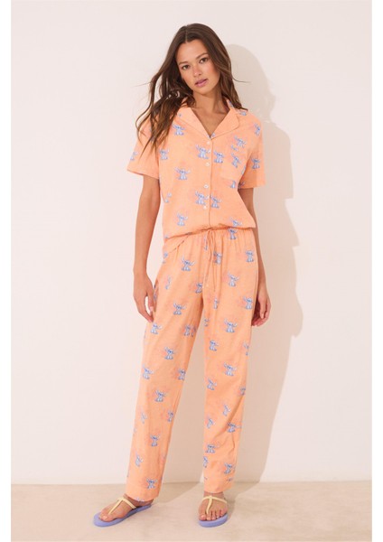 Gömlek Yaka Detaylı Çizgi Desenli Pijama Takımı fiyatları