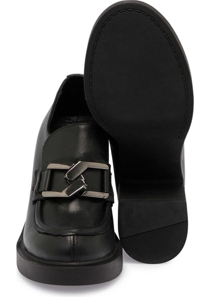 Siyah Deri Kadın Topuklu Ayakkabı - K24S1AY67507-A23 fırsatları