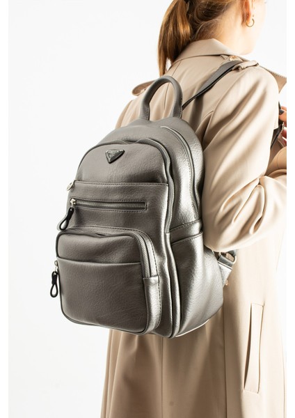 Unisex Suni Deri Sırt Çantası – Çok Bölmeli, Suya Dayanıklı, Geniş Hacimli Günlük ve Seyahat Çantası fiyatları