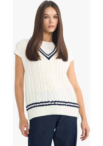 Regular Fit V Yaka Saç Örgü Desenli Triko Süveter D4686AX25WN