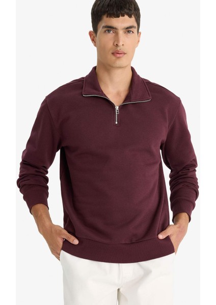 Regular Fit Dik Yaka Yarım Fermuarlı Basic Düz Sweatshirt X7405AZ25AU