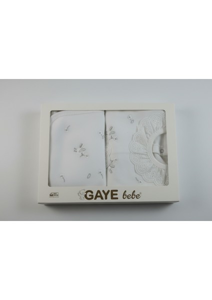 Beyaz Dantelli 5'li Yenidoğan Zıbın Seti