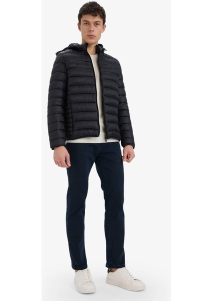 Su İtici Slim Fit Dar Kesim İç Cep Detaylı Kapüşonlu Fermuarlı Cepli Şişme Mont N4661AZ25AU