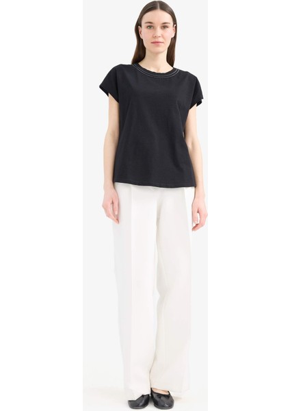 Bisiklet Yaka Basic Düz Flamlı Pamuk Kısa Kollu Tişört