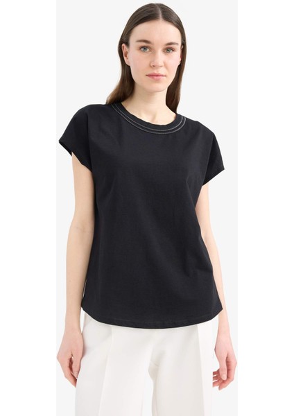 Bisiklet Yaka Basic Düz Flamlı Pamuk Kısa Kollu Tişört