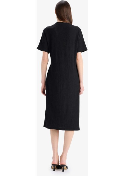 Regular Fit Bisiklet Yaka Basic Düz Bürümcük Kısa Kollu Midi Yazlık Elbise