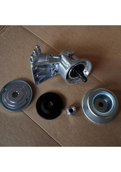 Oleo Mac Dıa 32MM 10T Fırça Kütü Dişli Kılıfı Dişli Kutusu EM753 746T, 750T, 753T, 755 Master 61112072R (Yurt Dışından) indirimleri