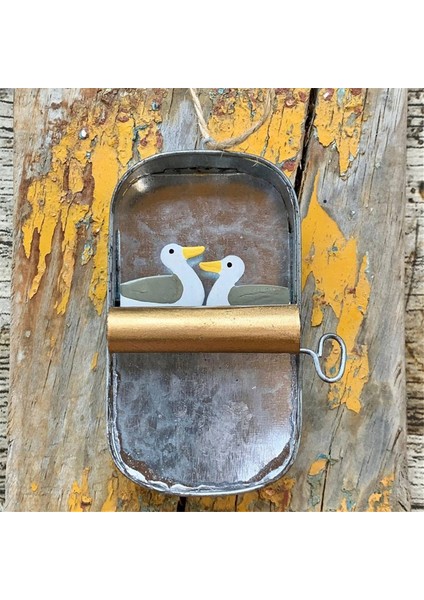 Sardunes Teneke Tuhaf Asılı Süs, Ilginç Küçük Bir Parça, Komik Balıkçı Süsleri, Sardalı Konserve Balık Deniz Ürünleri (Yurt Dışından) modelleri