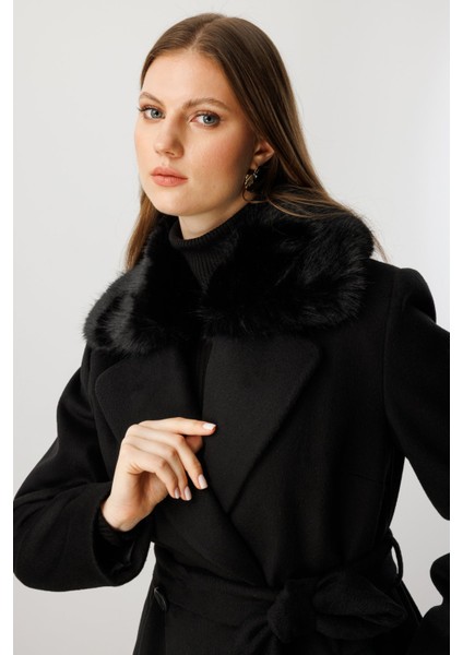 Yakası Kürklü Büyük Beden Kaban 6333-26K indirimleri