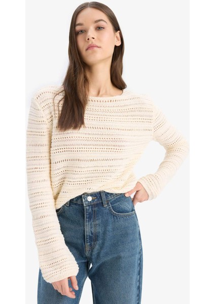 Oversize Geniş Kalıp Kayık Yaka Ajur Triko Kazak