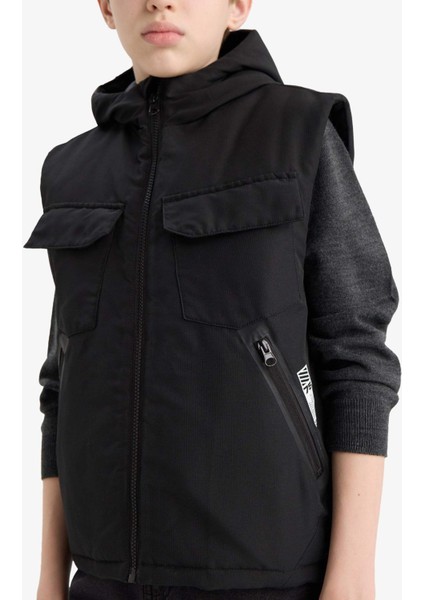 Erkek Çocuk Su Geçirmez Kapüşonlu Fermuarlı Yelek