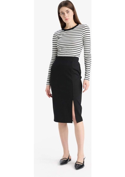 Basic Düz Normal Bel Yırtmaçlı Midi Kalem Etek Y6466AZ25SP