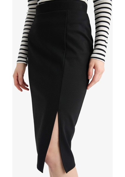 Basic Düz Normal Bel Yırtmaçlı Midi Kalem Etek Y6466AZ25SP